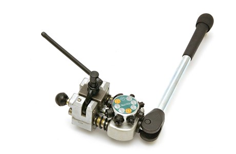 Bördelwerkzeug für Bremsleitungen