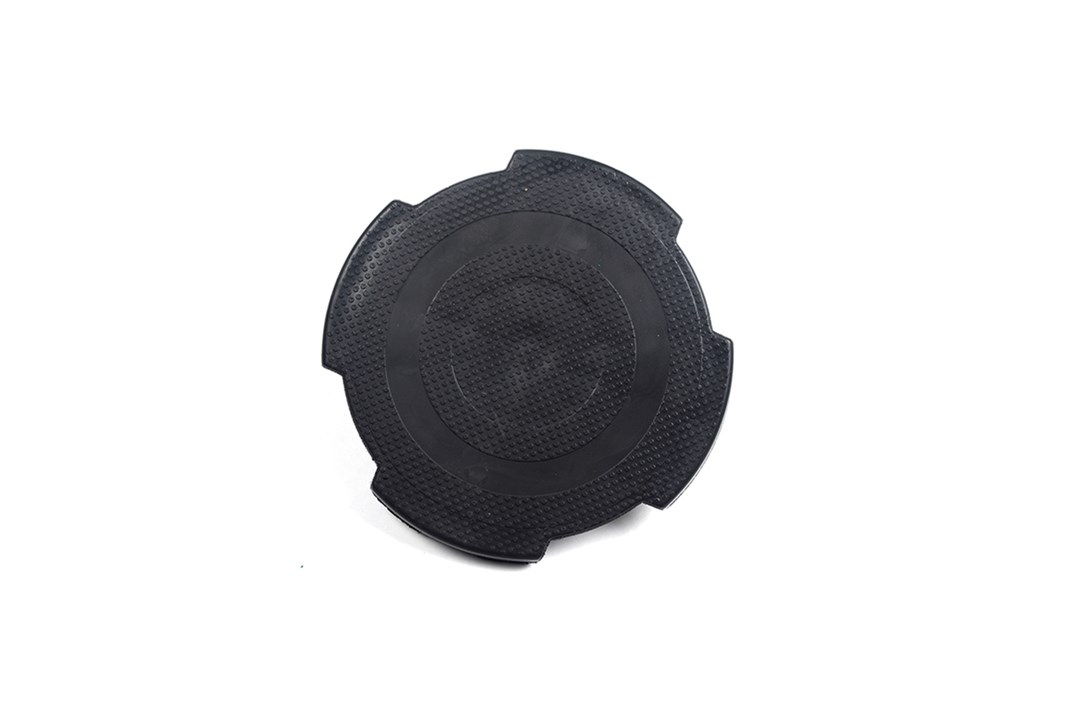Rubber pad for lifting saddle
